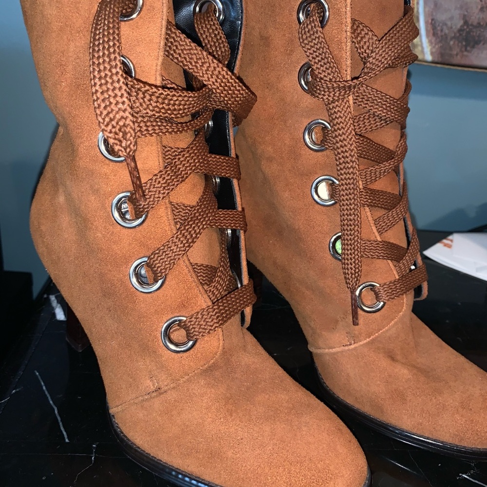 Women’s Lace-Up Sam & Libby Boots